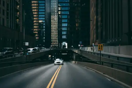La renovación de las autopistas nacionales se interrumpe.