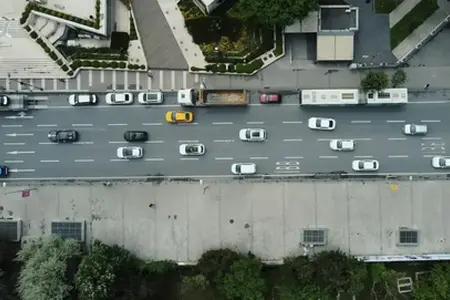 Starting Monday, expect the already poor traffic conditions on the D2 road from Záhoriá to worsen further.